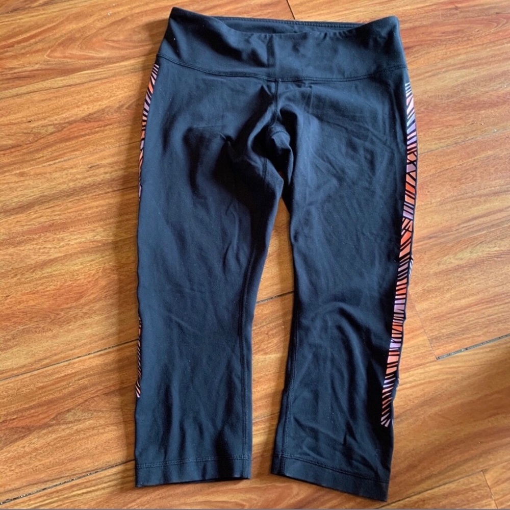 Lululemon size 10 leggings